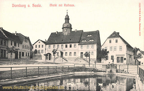 Dornburg, Markt mit Rathaus