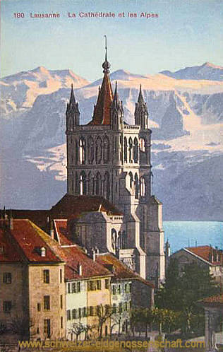 Lausanne, La Cathédrale et les Alpes