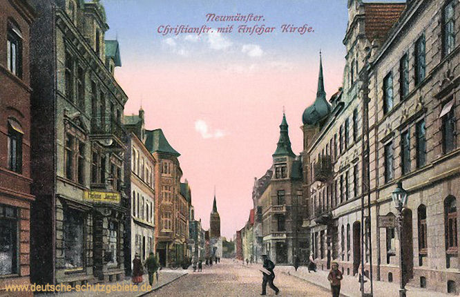 Neumünster, Christianstraße mit Anschar-Kirche