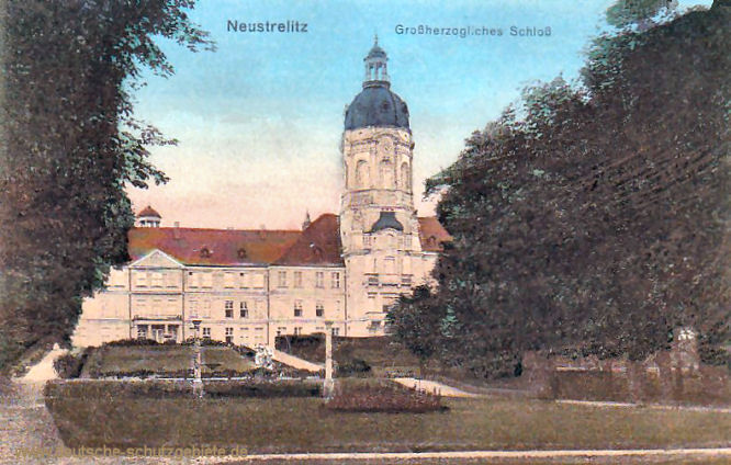 Neustrelitz, Großherzogliches Schloss