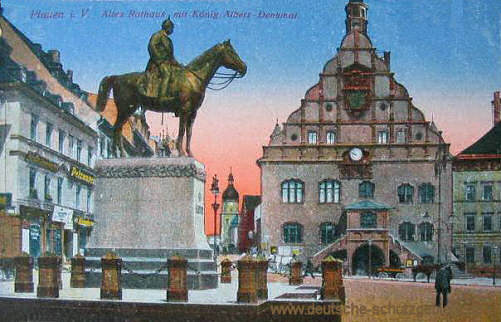 Plauen, Altes Rathaus mit König Albert-Denkmal