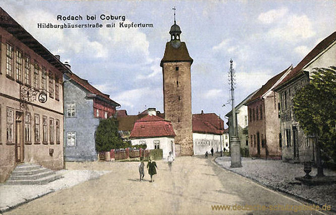 Rodach bei Coburg, Hildburghäuserstraße mit Kupferturm