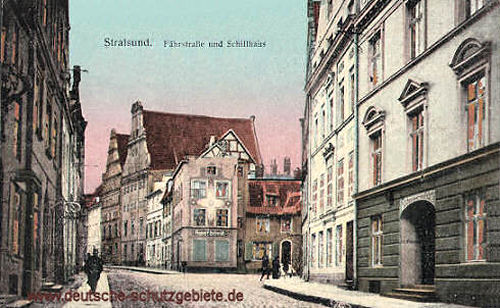 Stralsund, Fährstraße und Schillhaus