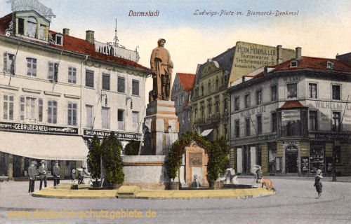 Darmstadt, Ludwigs-Platz mit Bismarck-Denkmal