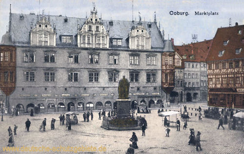 Coburg, Marktplatz mit Regierungsgebäude