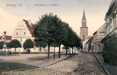 Coswig i. A., Marktplatz mit Rathaus