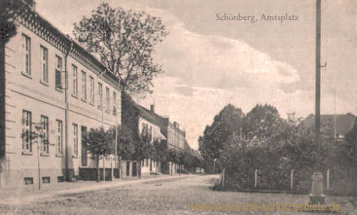 Schönberg i. M., Amtsplatz