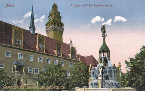 Zeitz, Rathaus mit Finkgräfebrunnen