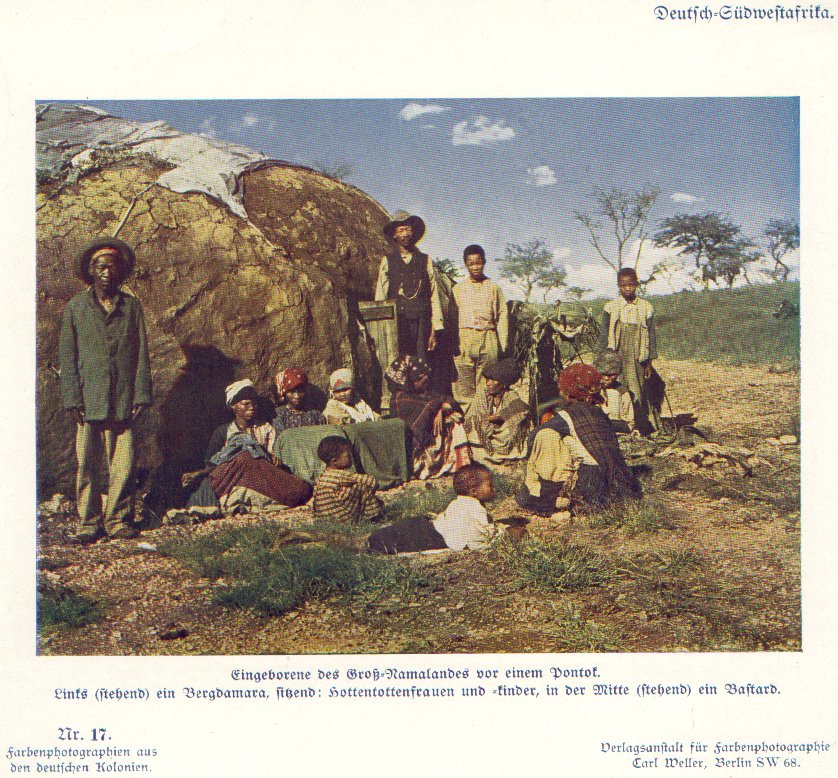 Nr. 17 Deutsch-Südwestafrika, Eingeborene des Groß-Namalandes vor einem Pontok