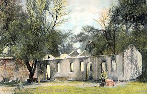 Deutsch-Südwestafrika, Zerstörtes Farmgebäude 1904