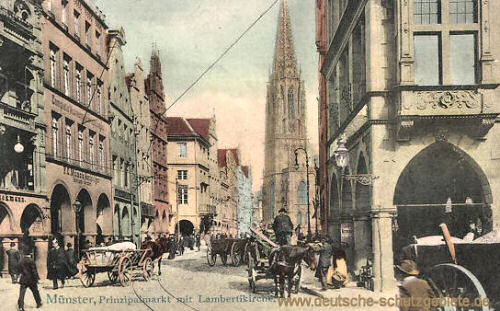 Münster i. W., Prinzipalmarkt am Sonntag mit Lambertikirche