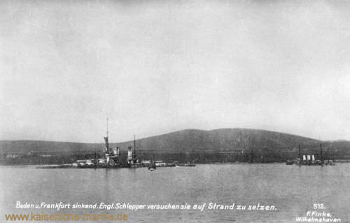 Scapa Flow: S.M.S. Baden und S.M.S. Frankfurt sinkend. Englische Schlepper versuchen sie auf Strand zu setzen.