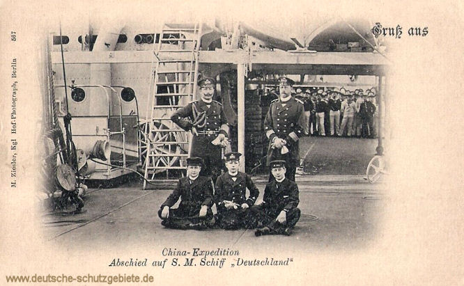 China-Expedition Abschied auf S.M. Schiff Deutschland (Kaiser Wilhelm II. mit seinem Bruder Prinz Heinrich und Söhnen)