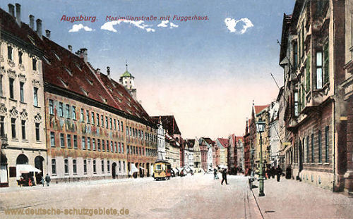 Augsburg, Maximilianstraße mit Fuggerhaus