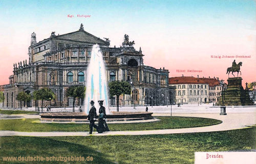 Dresden, Königliche Hofoper (Semperoper), König Johann-Denkmal