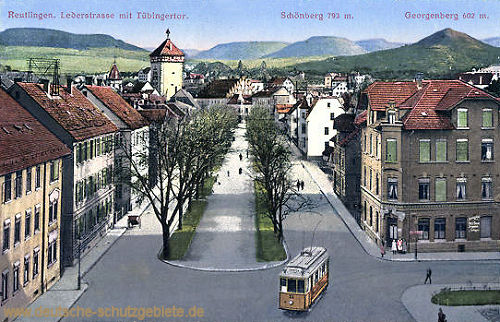 Reutlingen, Lederstraße mit Tübingertor