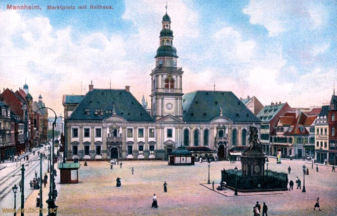 Mannheim, Marktplatz mit Rathaus