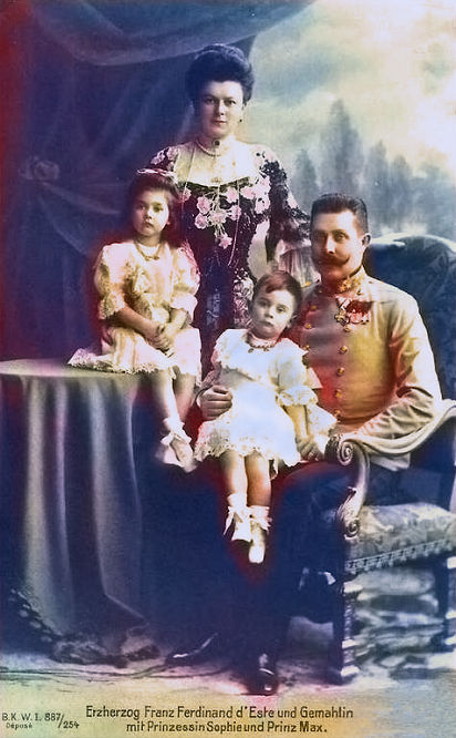 Erzherzog Franz Ferdinand d'Este und Gemahlin mit Prinzessin Sophie und Prinz Max