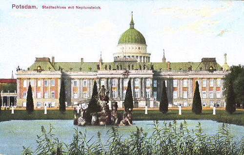 Potsdam, Stadtschloss mit Neptunsteich