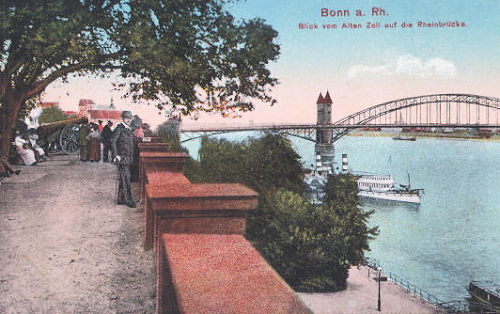 Bonn am Rhein, Blick vom Alten Zoll auf die Rheinbrücke