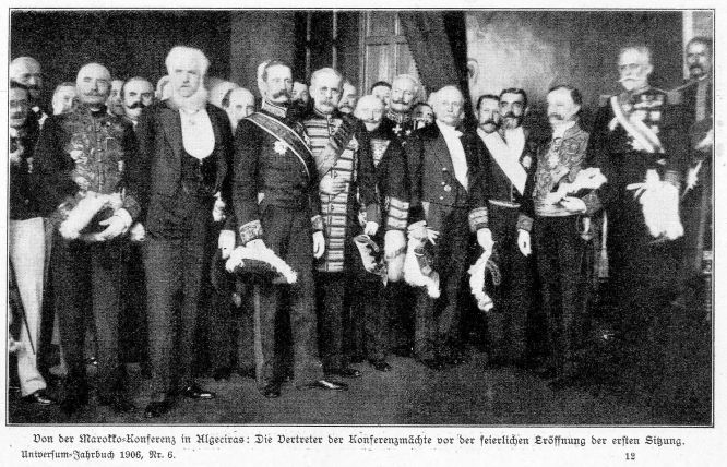 Von der Marokko-Konferenz in Algeciras: Die Vertreter der Konferenzmächte vor der feierlichen Eröffnung der ersten Sitzung. Universum-Jahrbuch 1906, Nr. 6.